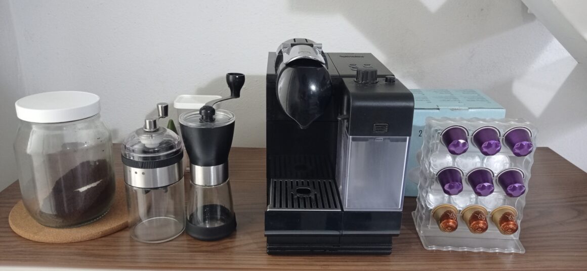 Grinding Coffee Beans at Home: From Bean to Brew-tiful Grind!
